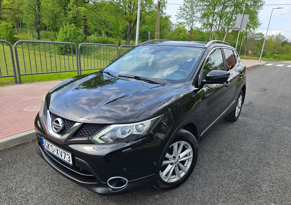 Nissan Qashqai cena 59999 przebieg: 173400, rok produkcji 2016 z Kościerzyna małe 631